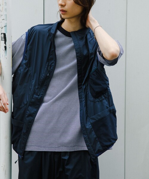 URBAN RESEARCH（アーバンリサーチ）の「DAIWA PIER39　REVERSIBLE WIND SHIELD VEST（テーラードジャケット・メンズ・NAVY/BLACK/BEIGE・S/M/L/XL）」の4枚目の写真