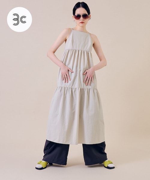 THE GOODLAND MARKET(ザグッドランドマーケット)の「『別注』MIDIUMISOLID×TGM RE-Volume camisole one-piece(ワンピース・レディース・GRAY/GREIGE/BLACK・one)」の3枚目の写真