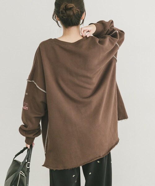ITEMS URBANRESEARCH（アイテムズ アーバンリサーチ）の「裏起毛刺繍ロゴスウェット（スウェット・レディース・OML/BRN/L.PNK・FREE）」の16枚目の写真