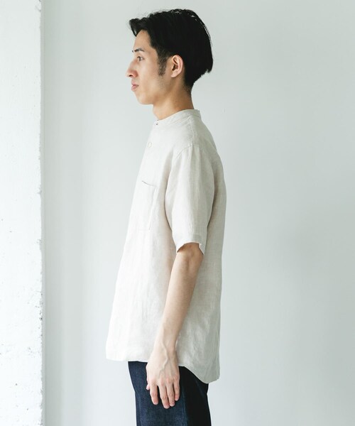 URBAN RESEARCH DOORS（アーバンリサーチドアーズ）の「シルケットリネン バンドカラーショートスリーブシャツ（シャツ/ブラウス・メンズ・ECRU/BROWN/INDIGO/HT CHECK・M/L/XL）」の15枚目の写真