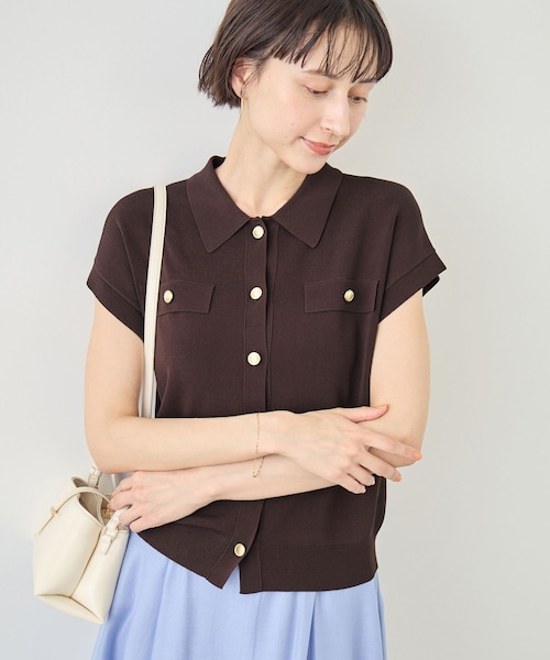 ROPE' PICNIC(ロペピクニック)の「八方映えニット 金ボタンフレンチスリーブポロカラーカーディガン/UVカット・接触冷感・イージーケア(カーディガン/ボレロ・レディース・ブラック/オフホワイト/ブラウン/サックス/ラベンダー・F)」の3枚目の写真