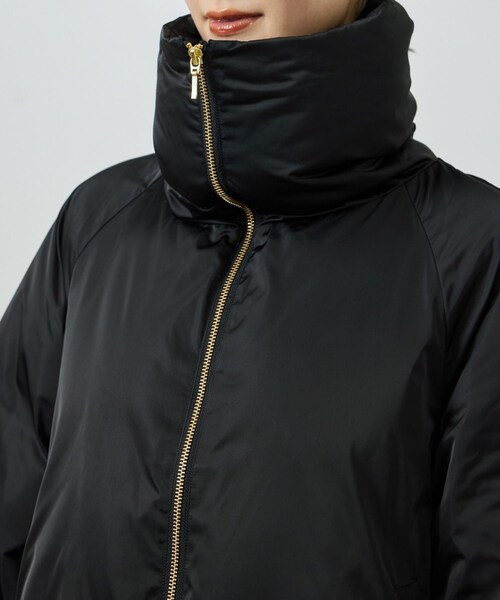 ROPE'（ロペ）の「ハイネックジップショート丈ダウンコート/イージーケア（ダウンジャケット/コート・レディース・ブラック/ネイビー・F）」の16枚目の写真