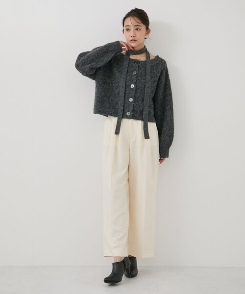 Jayro(ジャイロ)の「チョーカー付き前後2WAYカーディガン(カーディガン/ボレロ・レディース・チャコール/ライトグレー/オフホワイト/ダークブラウン・M)」の11枚目の写真
