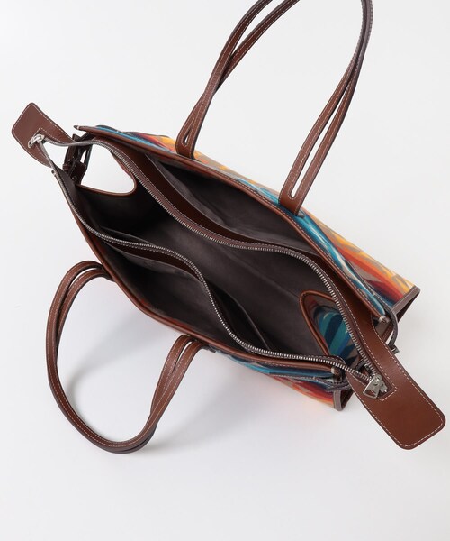 URBAN RESEARCH（アーバンリサーチ）の「A VACATION　SABRINA L PENDLETON（トートバッグ・レディース・Pilot Rock・0）」の7枚目の写真