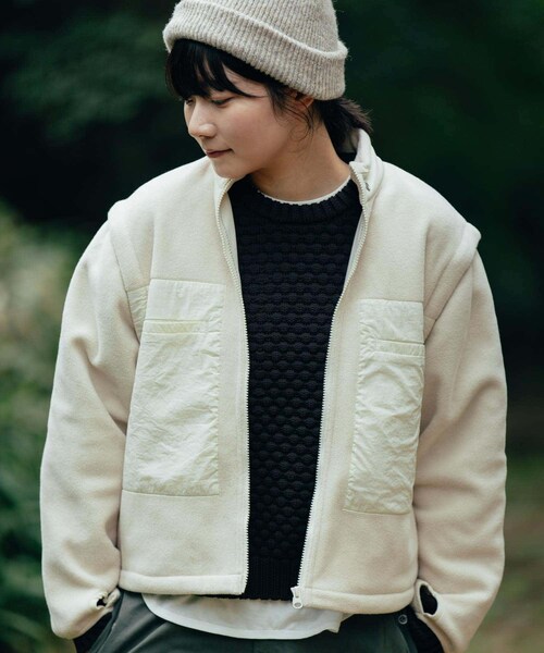 EKAL（エカル）の「デタッチャブルフリースブルゾン（ブルゾン・レディース・オフ/チャコール・one）」の8枚目の写真