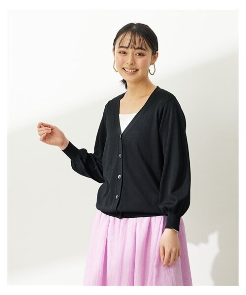 nissen（ニッセン）の「大きいサイズさらっと軽いひんやりサマーニットオーバーサイズカーディガン（ＵＶカット・接触冷感・遮熱）【大人lafarfa23年7月号掲載】（カーディガン/ボレロ・レディース・ベイクドパープル/ミントグリーン/モカグレー/黒・L/LL/3L/4L/5L/6L/8L/10L）」の5枚目の写真