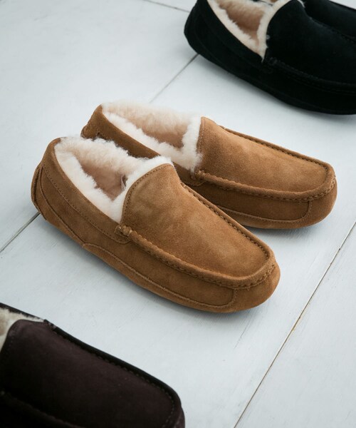 URBAN RESEARCH Sonny Label（アーバンリサーチサニーレーベル）の「UGG　Ascot（その他シューズ・メンズ・CHESTNUT/BLACK/ESPRESSO・8/9/10）」の4枚目の写真