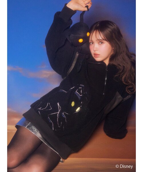 CALNAMUR（カルナムール）の「キングダム ハーツ / シャドウジップPO（スウェット・レディース・ブラック/ブルー・F）」の2枚目の写真