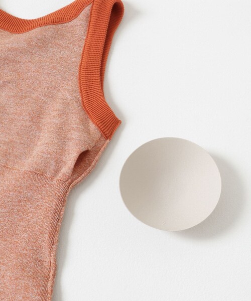 THE GOODLAND MARKET（ザグッドランドマーケット）の「nakes　Summer Wool & Linen Tank（タンクトップ・レディース・MeteBk/StoneBeg/PassionOr・1）」の11枚目の写真