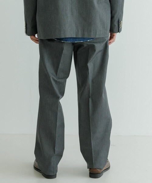 URBAN RESEARCH(アーバンリサーチ)の「FREEMANS SPORTING CLUB BLEECKER TROUSERS(その他パンツ・メンズ・61オリーブ/31グレー/51ネイビー/70カーキ・S/M/L)」の12枚目の写真