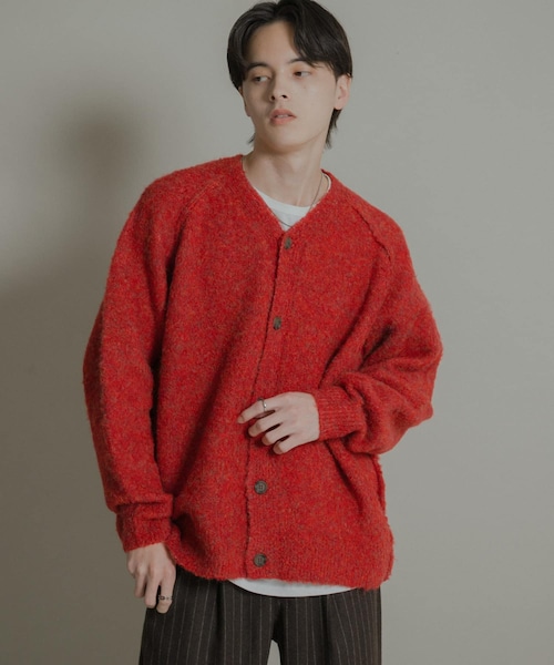 SENSE OF PLACE by URBAN RESEARCH（センスオブプレイスバイアーバンリサーチ）の「ブークレVネックカーディガン（カーディガン/ボレロ・メンズ・CHARCOAL/GREIGE/GREEN/RED・M/L）」の4枚目の写真