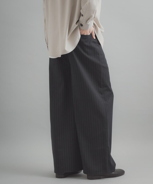 SENSE OF PLACE by URBAN RESEARCH(センスオブプレイスバイアーバンリサーチ)の「ラウンドポケットワンタックワイドスラックス(その他パンツ・メンズ・BROWN/NAVY ST・M/L)」の21枚目の写真