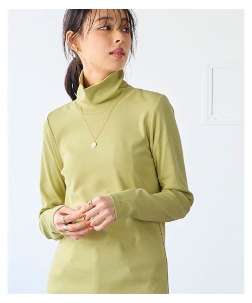 nissen（ニッセン）の「綿１００％フライス素材タートルネック長袖Ｔシャツ（UVカット）＜大きいサイズ有＞（Tシャツ/カットソー・レディース・黒/オフホワイト/グレージュ/杢チャコールグレー/ネイビー/ライムグリーン/トープ/ディープグリーン・L/LL/3L/4L/5L/6L/8L/10L/S/M）」の10枚目の写真