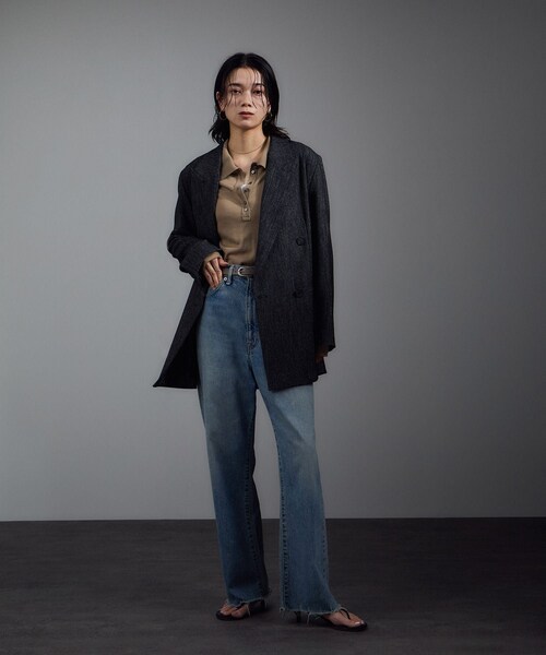 ADAM ET ROPE'（アダムエロペ）の「【W S（ドゥーブル）】レザーオーバルバックルベルト 2（ベルト・レディース・ブラック/ベージュ系・F）」の8枚目の写真