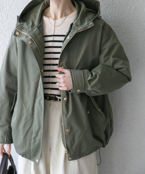 ITEMS URBANRESEARCH（アイテムズ アーバンリサーチ）の「キルトライナー付きマウンテンパーカー（その他アウター・レディース・KHK/BLK/BEG・FREE）」の3枚目の写真