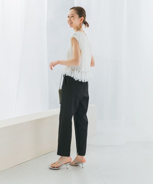 URBAN RESEARCH ROSSO（アーバンリサーチロッソ）の「ウォッシャブルイージーテーパードパンツ（その他パンツ・レディース・BLACK/L/GREIGE/GREEN・FREE）」の10枚目の写真