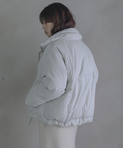 URBAN RESEARCH Sonny Label（アーバンリサーチサニーレーベル）の「ダブルジップスタンドダウンジャケット（その他アウター・レディース・ブラック/ライトグレー/チャコール・Free）」の18枚目の写真