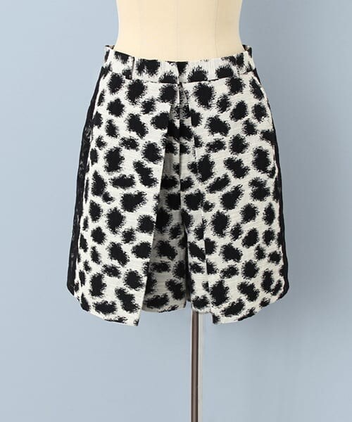 URBAN RESEARCH ROSSO（アーバンリサーチロッソ）の「Lirica　Lace Shorts（その他パンツ・レディース・BLACK・O/1）」の5枚目の写真