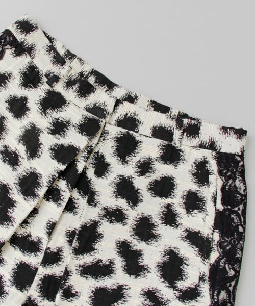 URBAN RESEARCH ROSSO（アーバンリサーチロッソ）の「Lirica　Lace Shorts（その他パンツ・レディース・BLACK・O/1）」の8枚目の写真