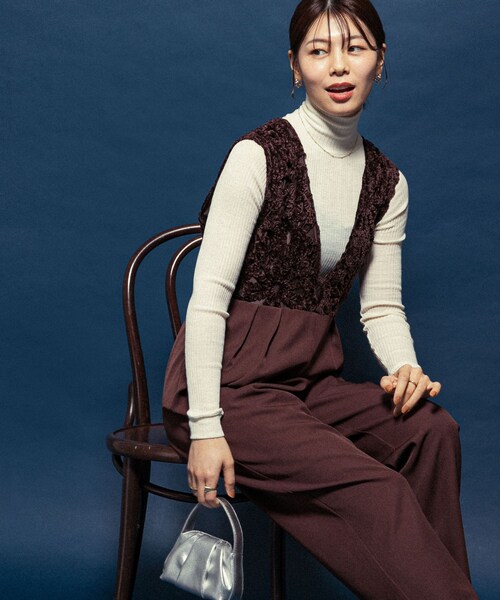 URBAN RESEARCH ROSSO（アーバンリサーチロッソ）の「F by ROSSO　モールレース切替オールインワン（サロペット/オーバーオール・レディース・BROWN/BLACK・36/38）」の3枚目の写真