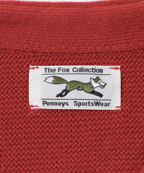 URBAN RESEARCH DOORS(アーバンリサーチドアーズ)の「『WEB/一部店舗限定』『別注』PENNEYS×DOORS THE FOX Vネックカーディガン(KIDS)(カーディガン/ボレロ・キッズ・RED/BLUE/TOP GRAY・150)」の20枚目の写真