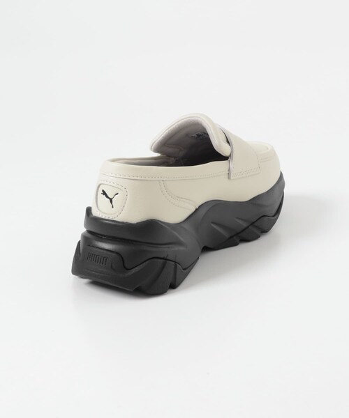 URBAN RESEARCH DOORS(アーバンリサーチドアーズ)の「PUMA LOAFYR ウィメンズ(ローファー・レディース・AlpineSnow/Black・23.5/24/24.5)」の6枚目の写真