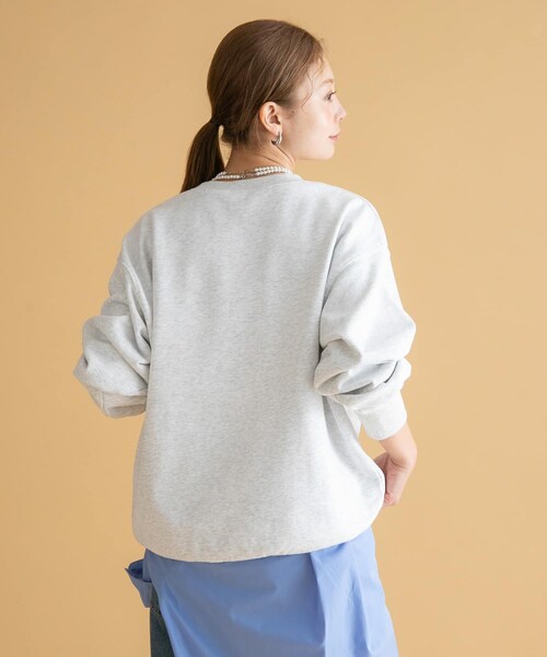 URBAN RESEARCH Sonny Label（アーバンリサーチサニーレーベル）の「GEM SPORTSWEAR　クルーネックロゴスウェット（スウェット・レディース・スミクロ/オートミール/ネイビー・M/L）」の19枚目の写真