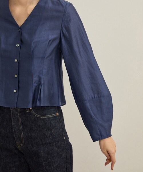 ROPE'（ロペ）の「【洗える】パフスリーブシアーペプラムブラウス（シャツ/ブラウス・レディース・ブラック/ホワイト/ブルー・F）」の21枚目の写真