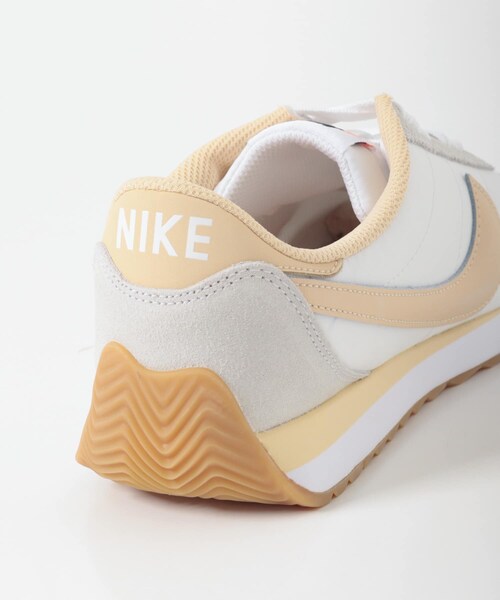 URBAN RESEARCH DOORS（アーバンリサーチドアーズ）の「NIKE　パシフィック（スニーカー・レディース・WHT/ORG/WHT/WHT/SAIL/MNT/PNK/PLTNM/WHT/BLK・23.5/24/24.5/25）」の17枚目の写真