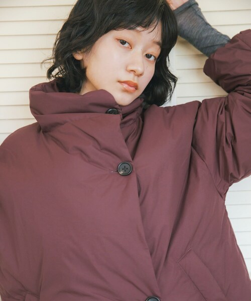 URBAN RESEARCH DOORS（アーバンリサーチドアーズ）の「『別注』NANGA×DOORS　STANDCOLLAR DOWN JACKET（その他アウター・レディース・BORDEAUX/MOCHA/BLACK・One）」の15枚目の写真
