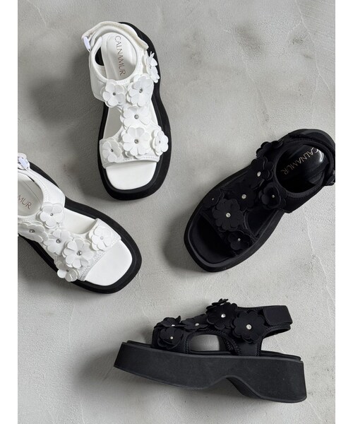 CALNAMUR（カルナムール）の「3D FLOWER SPORTS SANDALS/3Dフラワースポーツサンダル（サンダル・レディース・ホワイト/ブラック・S/M/L）」の18枚目の写真