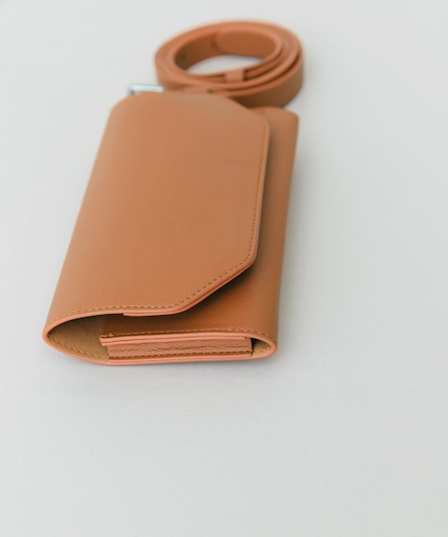 RODE SKO（ロデスコ）の「『MADE IN JAPAN』 ウエストポーチベルトバッグ（ボディバッグ/ウエストポーチ・レディース・BLACK/CAMEL/OFF・One）」の22枚目の写真