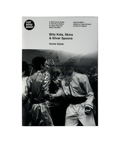 bonjour records(ボンジュールレコーズ)の「【BOOK】Homer Sykesホーマー・サイクス Blitz Kids Skins & Silver Spoons(本・レディース・その他・F)」の2枚目の写真
