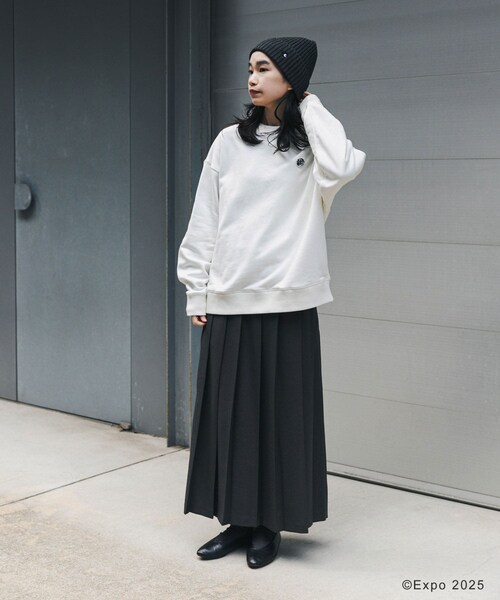 THE GOODLAND MARKET(ザグッドランドマーケット)の「EXPO2025 SWEATSHIRTS(スウェット・メンズ・WHITE/BLACK/C.GRAY/C.GR×BK・S/M/L)」の9枚目の写真