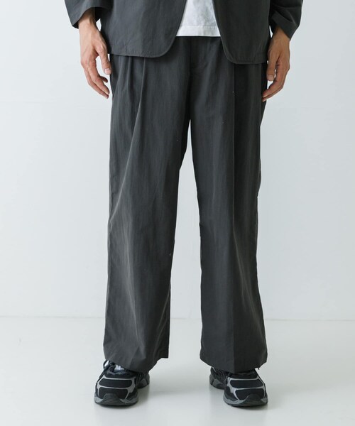 URBAN RESEARCH（アーバンリサーチ）の「NEW BALANCE　MET24 Relax Pants（その他パンツ・メンズ・DOK/BLK・M/L/XL）」の4枚目の写真
