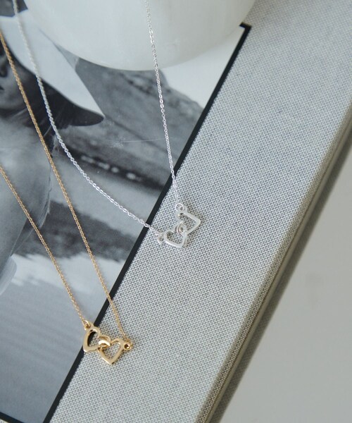 VIS(ビス)の「ダブルハートネックレス(ネックレス・レディース・ゴールド/シルバー・F)」の6枚目の写真