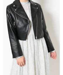 MERCURYDUO | フェイクレザーコンパクトライダースジャケット(ライダースジャケット)