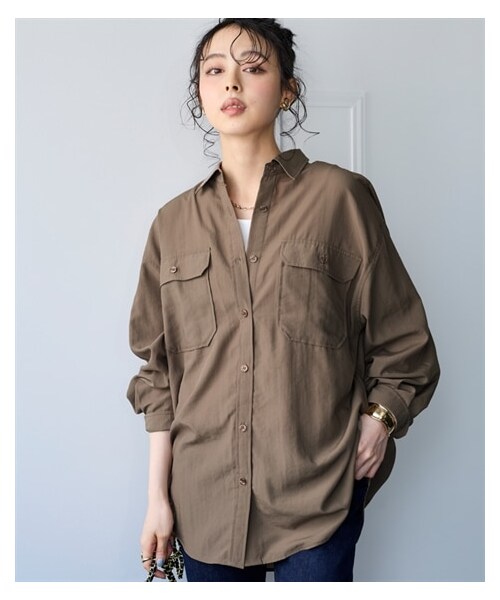 nissen（ニッセン）の「【美極シャツ】ダブルポケットニューノーマルシャツ＜大きいサイズ有＞（シャツ/ブラウス・レディース・チャコール/オフベージュ/サーモンピンク/サックス/モカブラウン/イエロー・S/M/L/LL/3L/4L/5L/6L/8L/10L/【不要1】）」の4枚目の写真