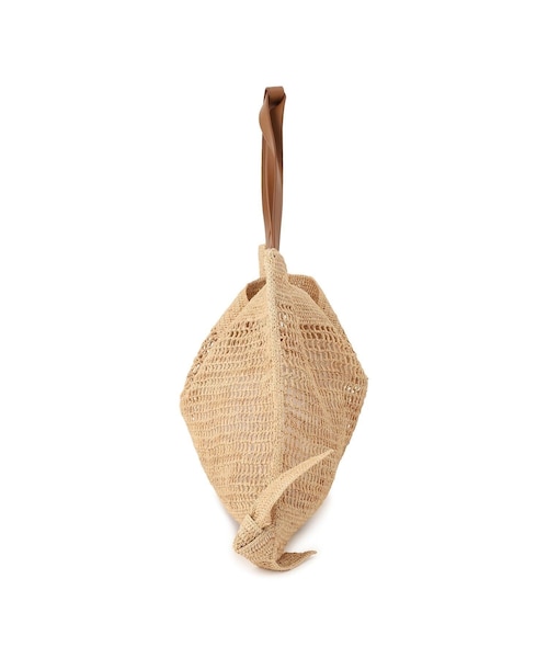 ADAM ET ROPE'(アダムエロペ)の「【HEREU(ヘリュー)】CADOR RAFFIA MESH(ショルダーバッグ・レディース・ベージュ・F)」の3枚目の写真