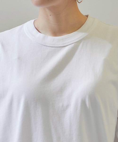 ADAM ET ROPE'（アダムエロペ）の「【J'aDoRe・店舗限定】【TEKLA（テクラ）】Short Sleeve Sleeping T-shirt（Tシャツ/カットソー・レディース・ブラック/ホワイト・S/XS）」の22枚目の写真