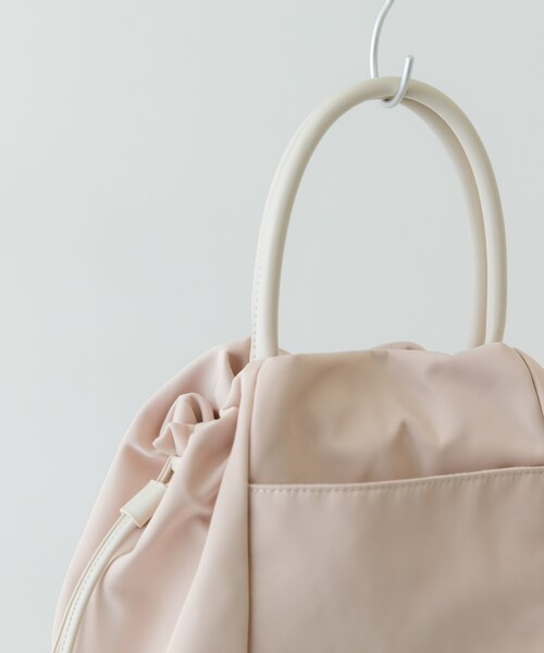 RODE SKO（ロデスコ）の「ショルダー付撥水ミニキンチャクバッグ（ショルダーバッグ・レディース・BLACK/GRAY/IVORY・one）」の14枚目の写真