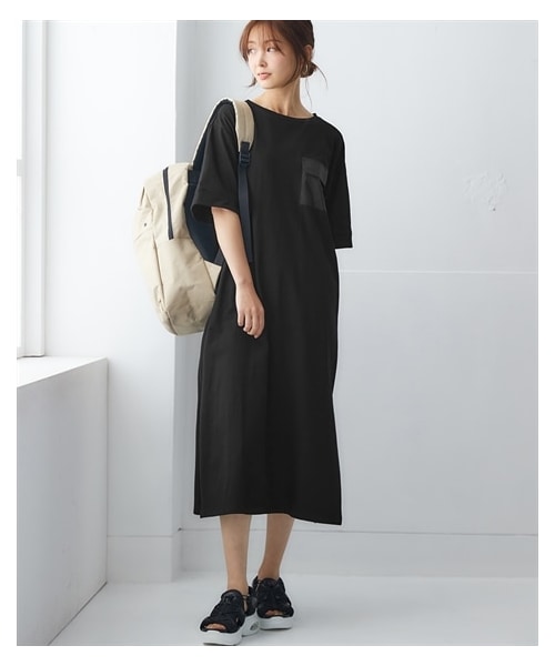 nissen（ニッセン）の「サイドポケット付ロング丈ワンピース（選べるデザイン）＜大きいサイズ有＞（ワンピース・レディース・モカ×黒(配色)/黒×モカ(配色)/ブルーグリーン(裾フレア)/黒(裾フレア)/黒(肩タック)/黒(胸ポケット)/チャコールグレー(胸ポケット)/タック袖:カーキ/衿・袖配色:黒×チャコールグレー/配色:カーキ×黒/タック袖:ベージュ/スキッパー:ブルーグレー/裾フレア:チャコールグレー/配色:チャコールグレー×黒/ドロスト:黒×チャコールグレー/ドロスト:モカ×黒/配色:黒×モカ/配色:黒×チャコールグレー/スキッパー:チャコールグレー/サイド配色:チャコールグレー×黒/袖シアー:黒/モモンガ:ブルーグレー・S/M/L/LL/3L/4L/5L/6L/8L/10L）」の22枚目の写真