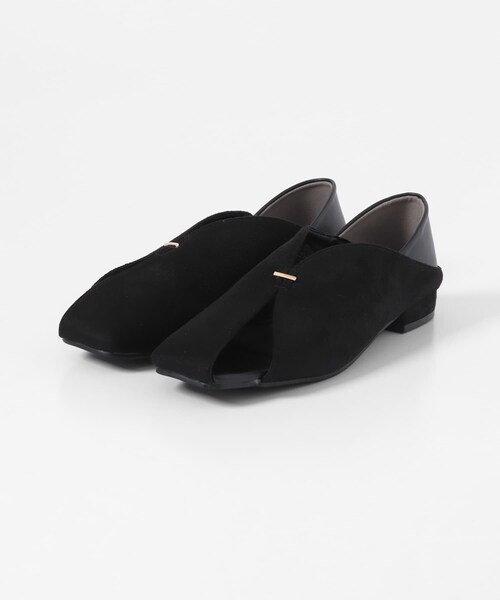 SENSE OF PLACE by URBAN RESEARCH(センスオブプレイスバイアーバンリサーチ)の「Vカットアシンメトリーパンプス(パンプス・レディース・BLACK/BROWN・S/M/L)」の11枚目の写真
