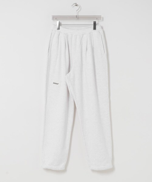URBAN RESEARCH（アーバンリサーチ）の「dDdDdDd　WIDE TAPERED SWEAT PANTS（スウェットパンツ・メンズ・WHITE/BLACK/NAVY/M.GRAY・S/M/L/XL/XXL）」の11枚目の写真