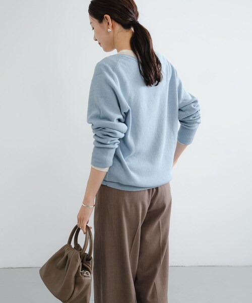 URBAN RESEARCH（アーバンリサーチ）の「new basic　カシミヤコットンVネックチュニックニット（チュニック・レディース・KHAKI/PINK/SAX・FREE）」の19枚目の写真