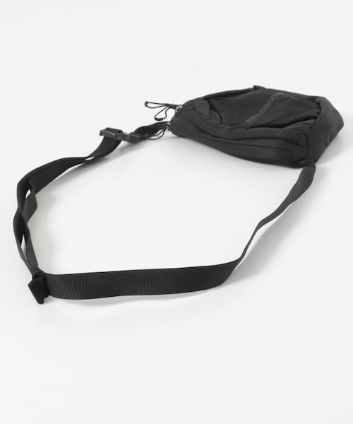URBAN RESEARCH（アーバンリサーチ）の「SALOMON　ACS WAIST PACK SMALL（ボディバッグ/ウエストポーチ・レディース・PALOMA/BLACK・-）」の9枚目の写真