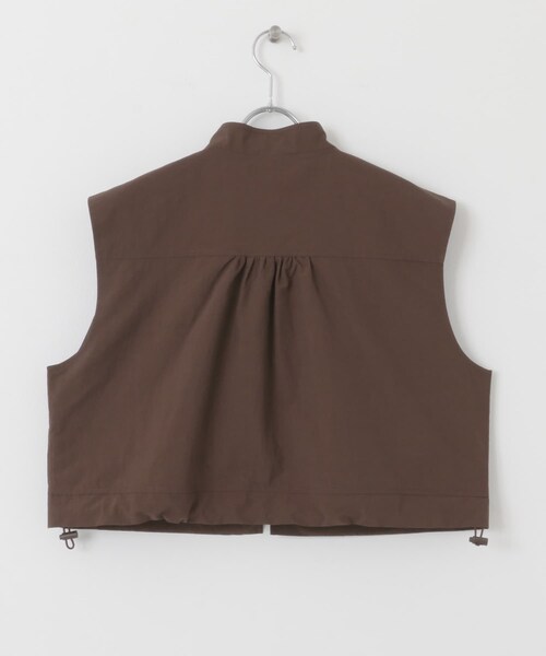 ITEMS URBANRESEARCH（アイテムズ アーバンリサーチ）の「ナイロンショートベスト（テーラードジャケット・レディース・BLK/BRN・FREE）」の20枚目の写真