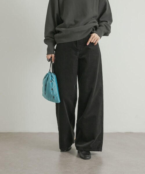 URBAN RESEARCH DOORS（アーバンリサーチドアーズ）の「『別注』Lee×DOORS　コーデュロイパンツ（その他パンツ・レディース・アイボリー/チャコール/パープル・S/M）」の18枚目の写真