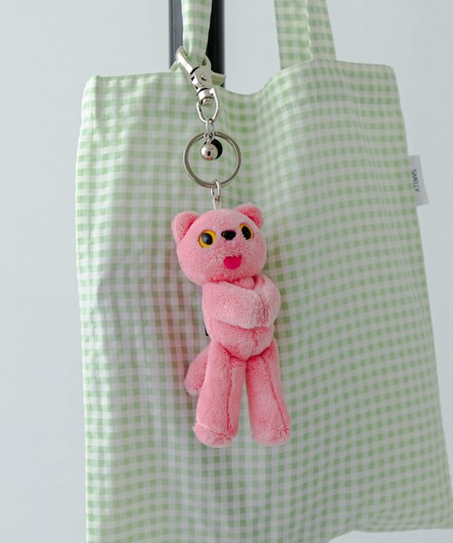 SMELLY（スメリー）の「『WEB/一部店舗限定』COMFORT　PIYONG Key Ring（キーホルダー・レディース・BLU/BLK/PNK・-）」の3枚目の写真