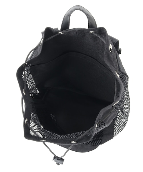 ADAM ET ROPE'（アダムエロペ）の「【AURALEE/オーラリー】MESH SMALL BACKPACK MADE BY AETA（バックパック/リュック・メンズ・ブラック/ベージュ・F）」の10枚目の写真